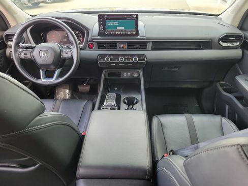 Used 2024 Honda Pilot EX-L image 19