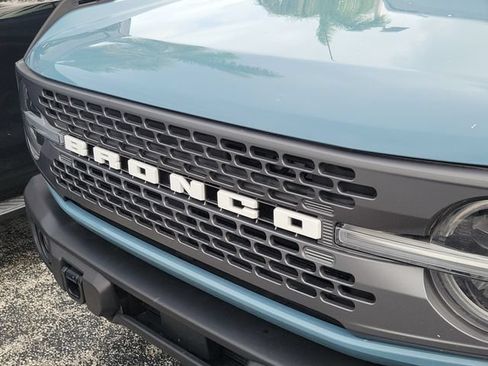 Used 2022 Ford Bronco Badlands AWD/4WD image 2