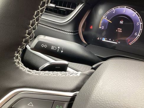 New 2025 Jeep Grand Cherokee Altitude image 35