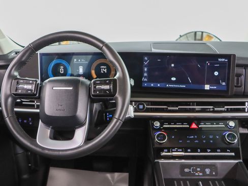 Used 2025 Hyundai Santa Fe XRT image 17