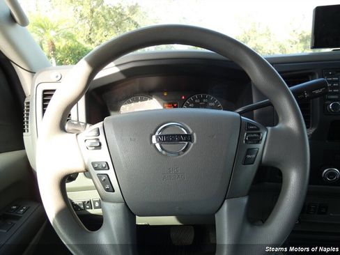 Used 2021 Nissan NV 3500 SV image 25