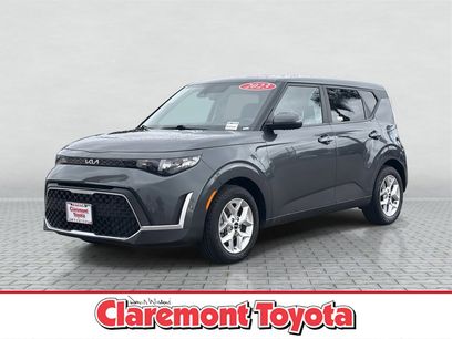 Used 2023 Kia Soul LX w/ Option Group 015