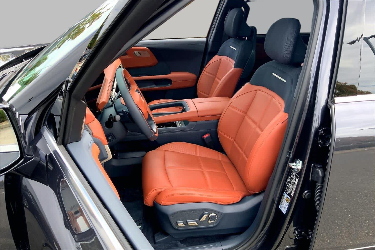 Used 2027 Kia Telluride SX Prestige w/ Towing Package AWD/4WD image 8