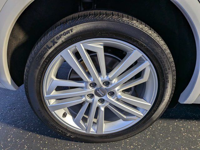 Used 2018 Audi Q5 2.0T Premium Plus w/ Premium Plus Package AWD/4WD image 13