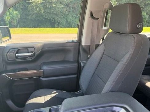 Used 2021 Chevrolet Silverado 1500 RST AWD/4WD image 8