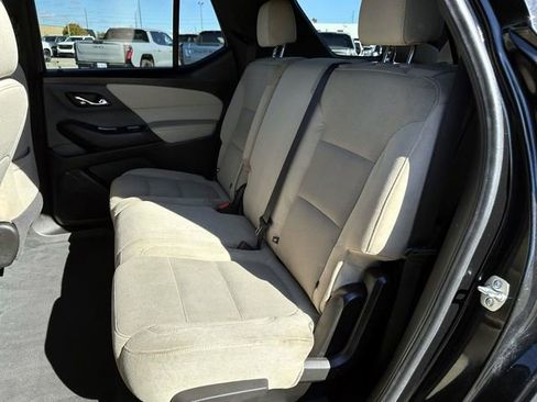 Used 2023 Chevrolet Traverse LS w/ Safety Package image 13
