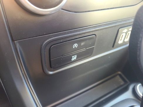 Used 2021 Ford EcoSport S image 27