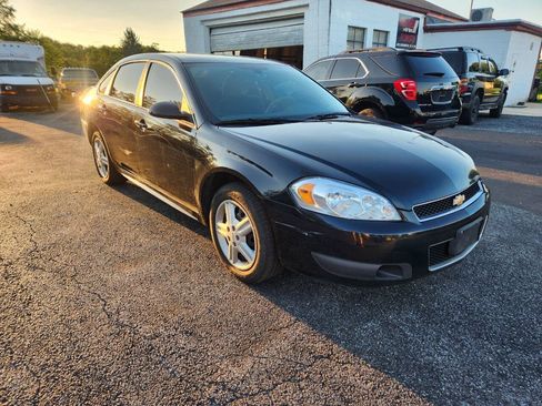 Used 2015 Chevrolet Impala Police FWD image 2