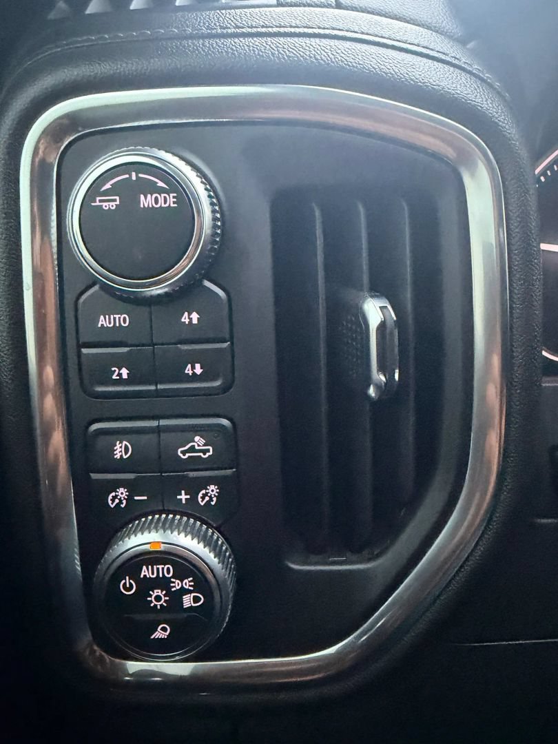 Used 2020 GMC Sierra 2500 Denali w/ Denali Ultimate Package AWD/4WD image 50