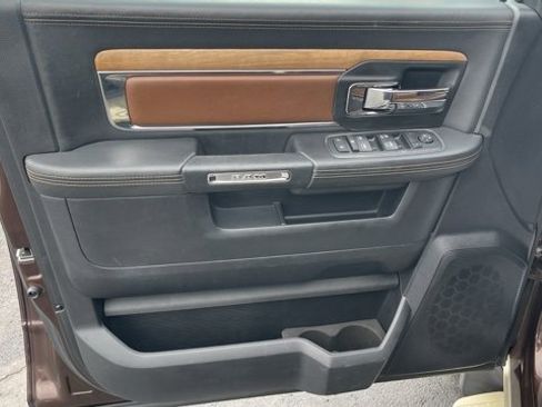 Used 2014 RAM 3500 Laramie Longhorn image 13