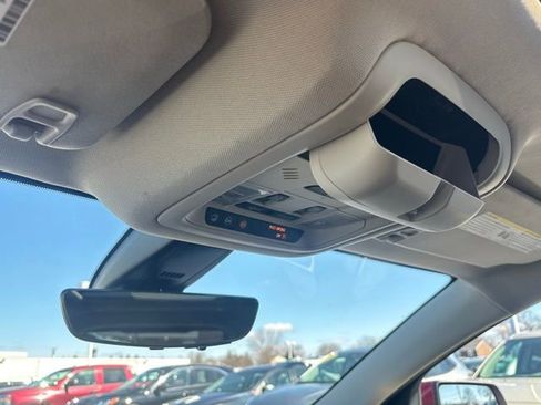 Used 2021 GMC Acadia Denali w/ Denali Ultimate Package image 26