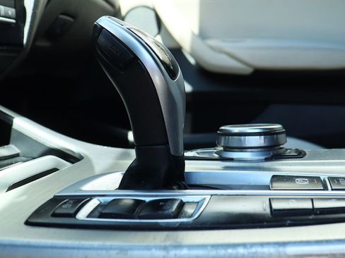 Used 2018 BMW X4 M40i image 50