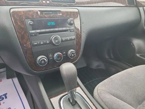 Used 2016 Chevrolet Impala Limited LS FWD image 21