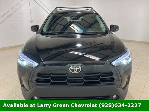 Used 2026 Toyota Corolla Cross XLE image 8