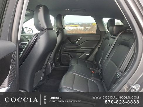 Certified 2022 Lincoln Corsair AWD w/ Equipment Group 101A image 10