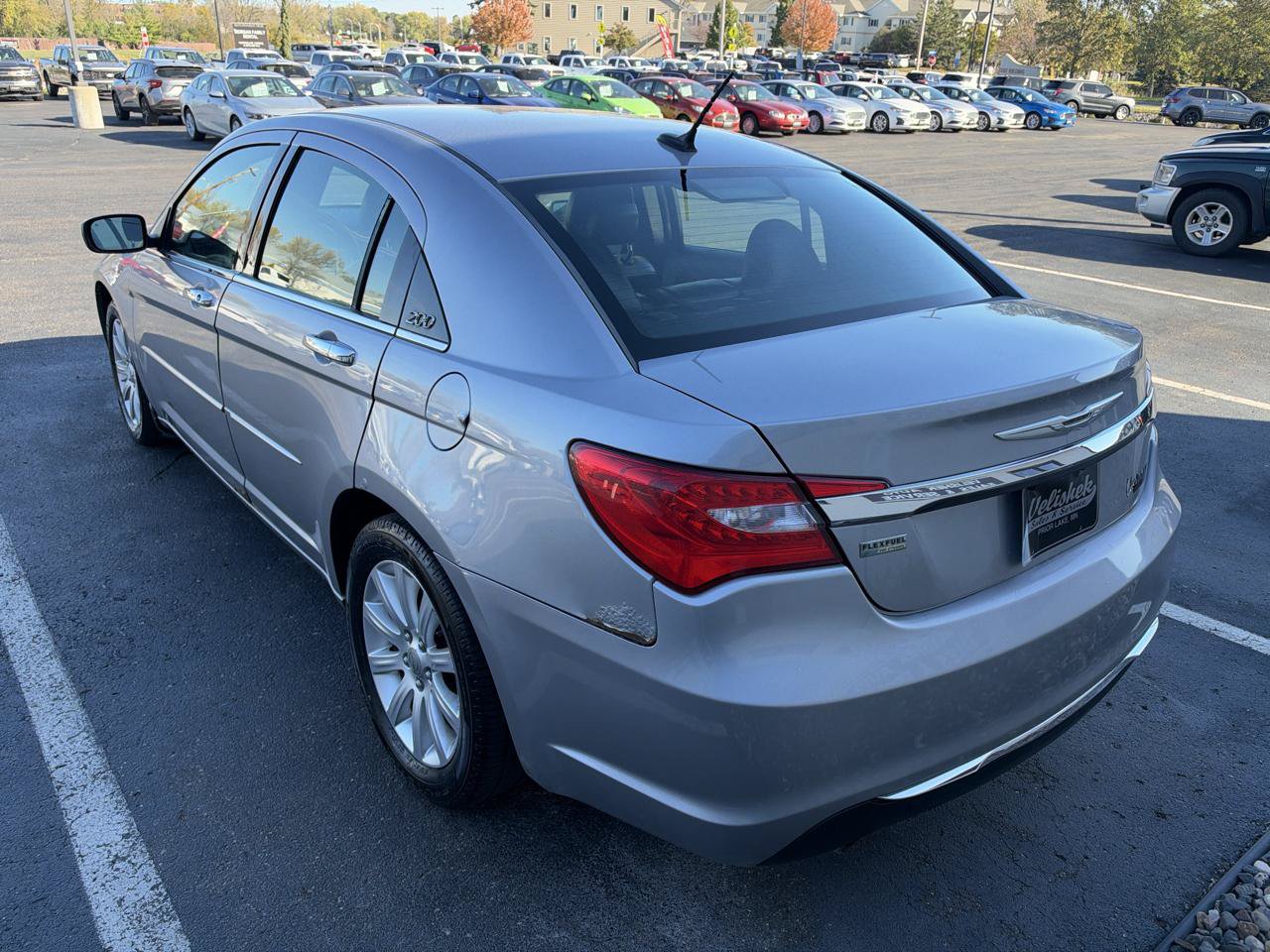 Used 2013 Chrysler 200 Limited FWD image 5