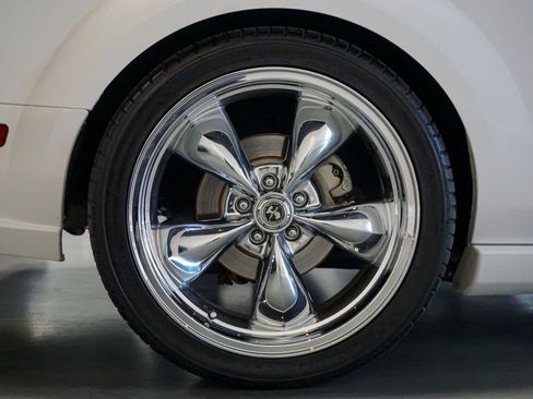 Used 2007 Ford Mustang GT image 35