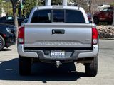 Used 2016 Toyota Tacoma TRD Off-Road image 5
