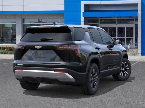 New 2027 Chevrolet Equinox LT FWD image 4