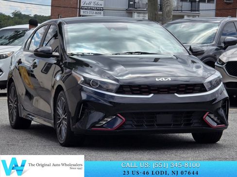 Used 2023 Kia Forte GT-Line w/ GT-Line Technology Package FWD image 1