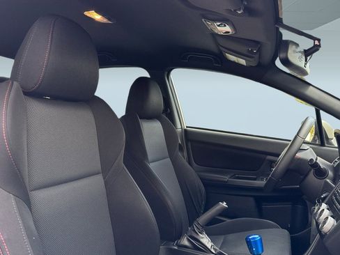 Used 2015 Subaru WRX 4dr Sdn Man image 29