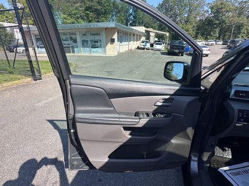 Used 2013 Honda Odyssey EX-L image 20