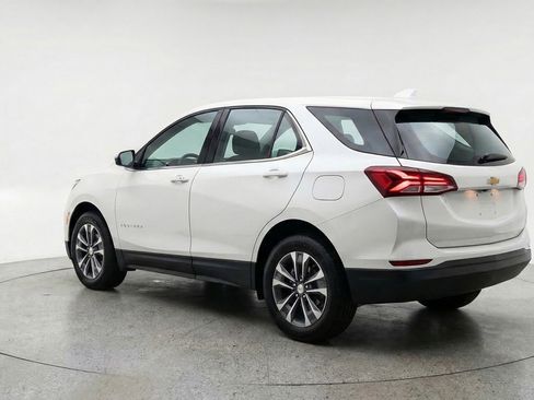 Used 2025 Chevrolet Equinox LT FWD image 6