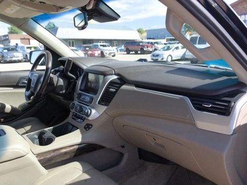 Used 2015 GMC Yukon XL SLT AWD/4WD image 37