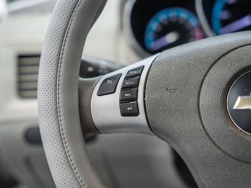 Used 2010 Chevrolet Malibu LS FWD image 24