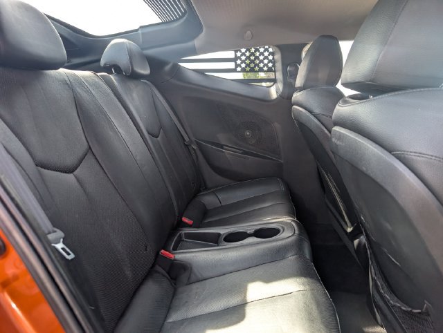 Used 2014 Hyundai Veloster Turbo FWD image 17