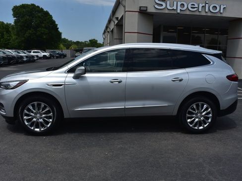 Used 2021 Buick Enclave Premium w/ Surround and Sites Package FWD image 9