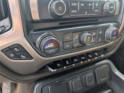 Used 2018 GMC Sierra 3500 Denali w/ Duramax Plus Package image 15