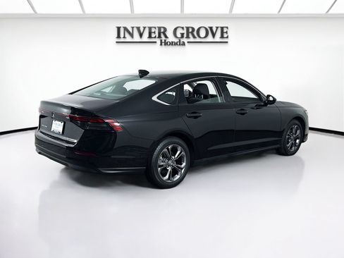 Used 2023 Honda Accord EX image 5