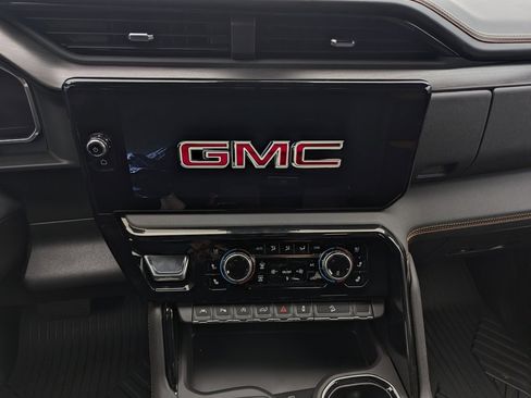 New 2026 GMC Sierra 1500 AT4 w/ AT4 Premium Package image 24