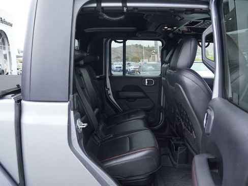 Certified 2020 Jeep Gladiator Rubicon AWD/4WD image 29