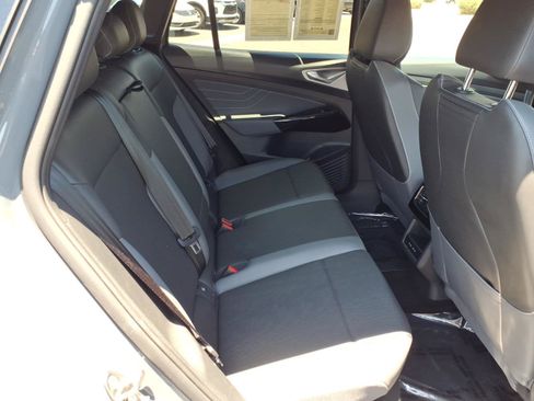 Certified 2023 Volkswagen ID.4 S RWD image 14