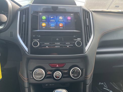 Certified 2023 Subaru Crosstrek 2.0i Premium image 17