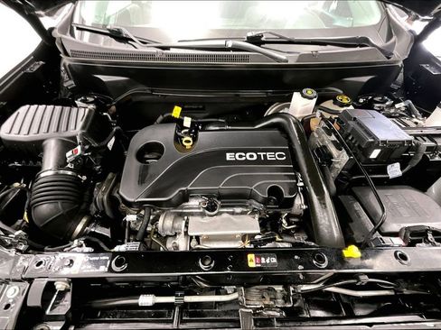 Used 2020 Chevrolet Equinox LS w/ LS Convenience Package image 9