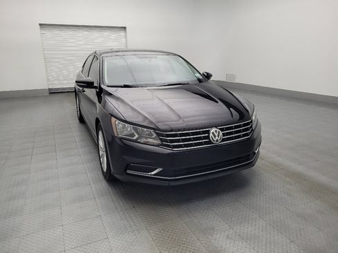 Used 2017 Volkswagen Passat 1.8T SE image 14