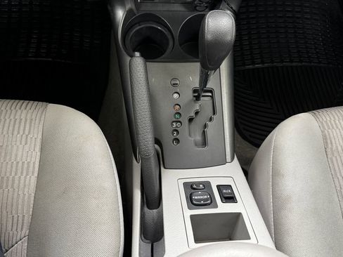 Used 2010 Toyota RAV4 4WD image 23