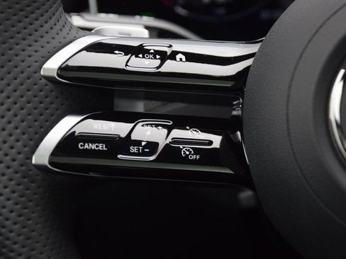 New 2026 Mercedes-Benz CLE 300 4MATIC Coupe image 21