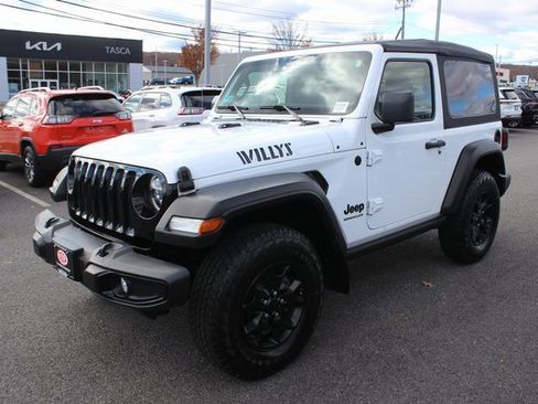 Used 2021 Jeep Wrangler Willys image 2