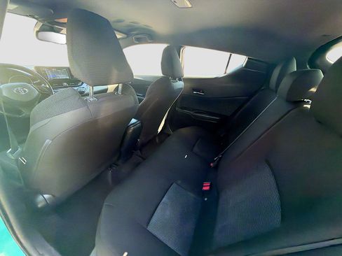 Used 2018 Toyota C-HR XLE image 23