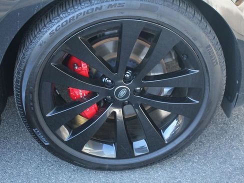 Used 2025 Land Rover Range Rover Sport Dynamic SE image 9