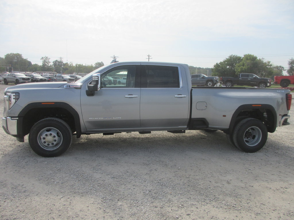 New 2026 GMC Sierra 3500 SLT w/ SLT Convenience Package AWD/4WD image 10
