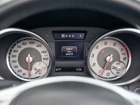 Used 2015 Mercedes-Benz SLK 250 image 14