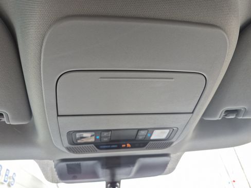 Used 2025 Ford F150 XL w/ Equipment Group 103A High image 35