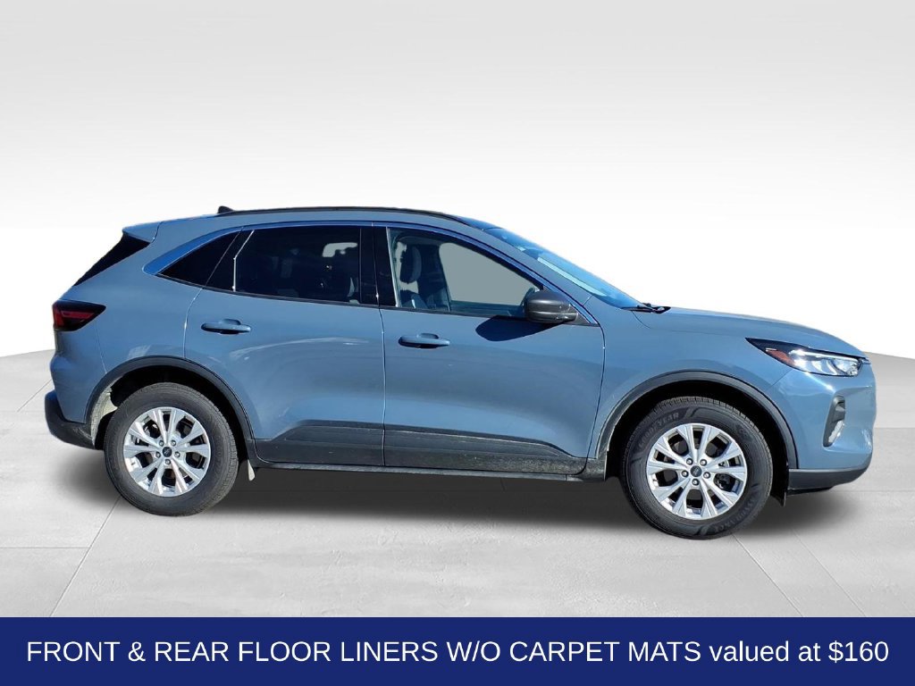 Used 2024 Ford Escape Active w/ Tech Pack #1 AWD/4WD image 4
