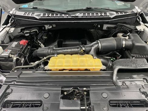 Used 2017 Ford F150 XLT w/ Trailer Tow Package image 39