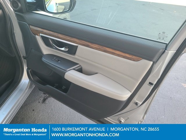 Used 2018 Honda CR-V Touring image 25